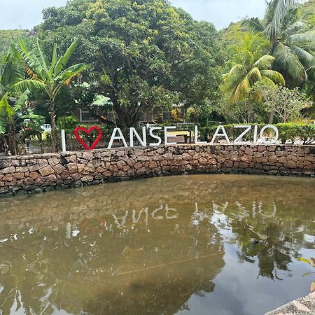 Le Chevalier Bay Guesthouse Anse Lazio Exterior photo